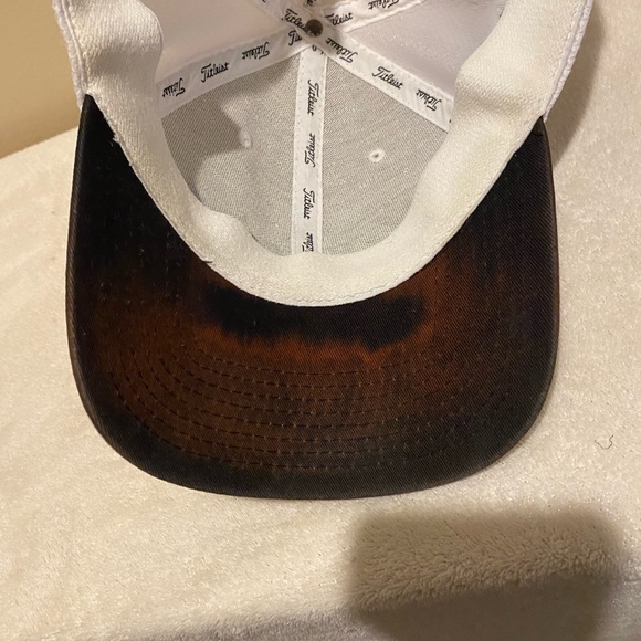 Titleísta Golf Cap - Picture 6 of 7